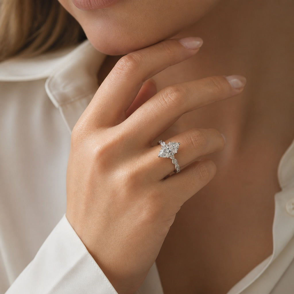 Marquise Twist Gold Ring