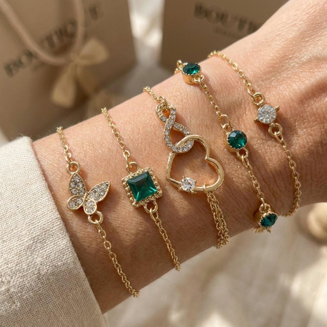 Hollow Heart Green Crystal Bracelet Set