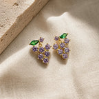 Leaf Accent Stud Earrings